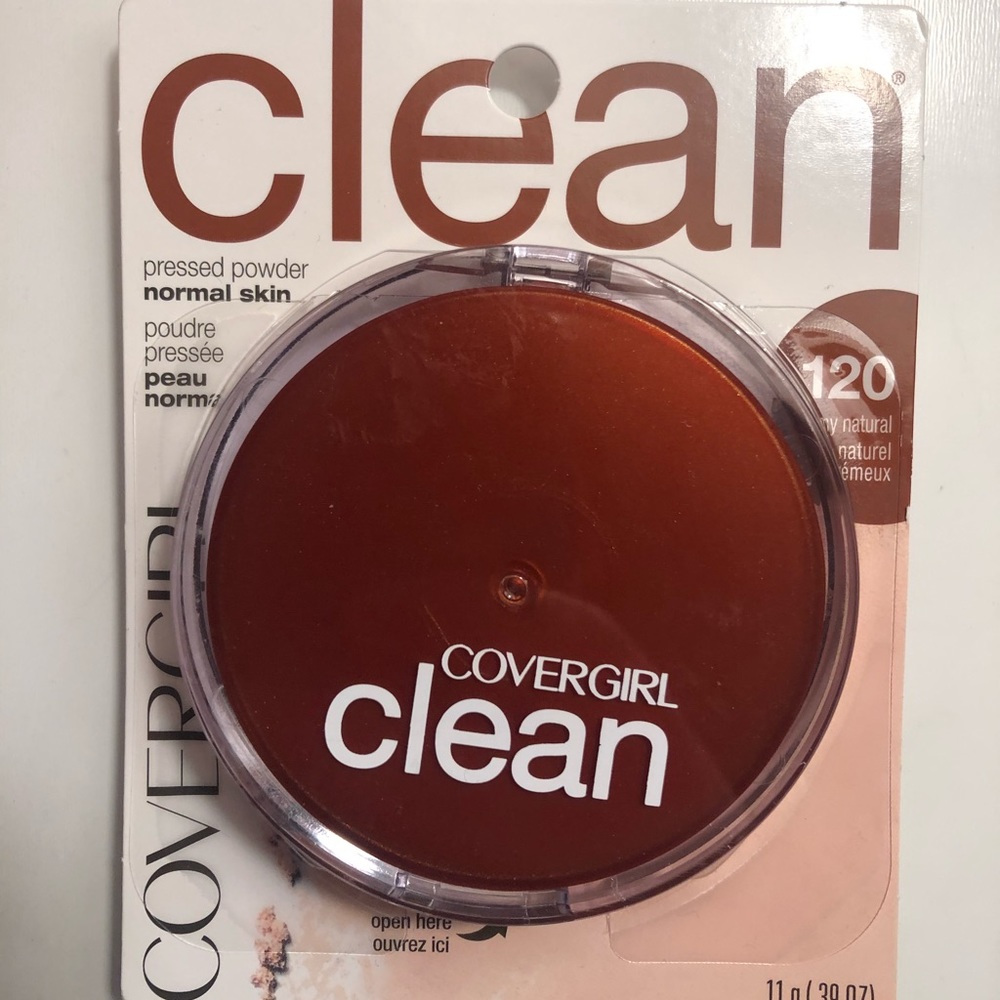 COVERGIRL Clean Pressed Powder - Creamy Natural